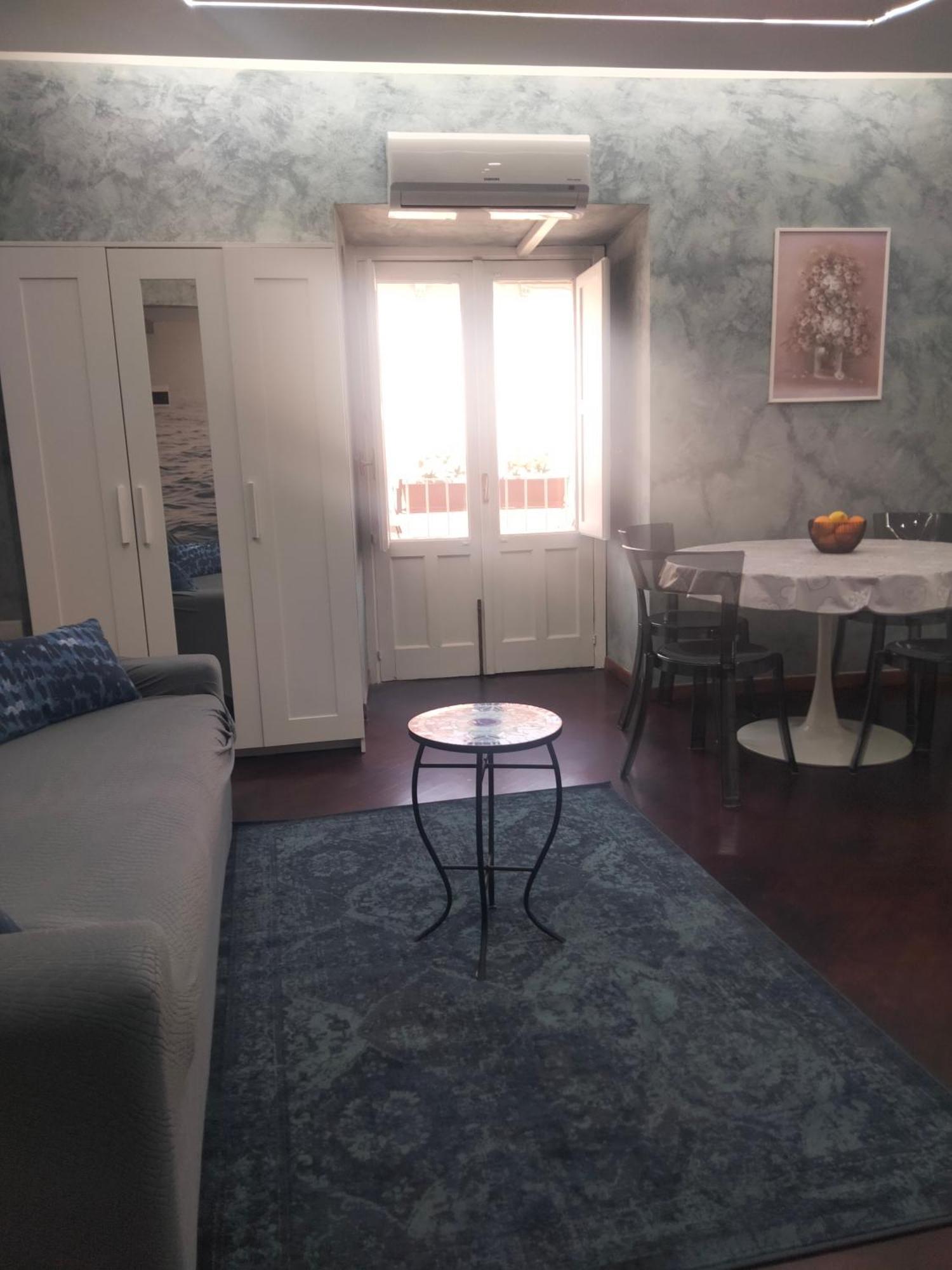 Etna Timeo Central Apartment In Baroque Building Catania Exterior photo